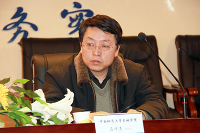 第十一期入黨積極分子培訓(xùn)班舉行開(kāi)學(xué)典禮