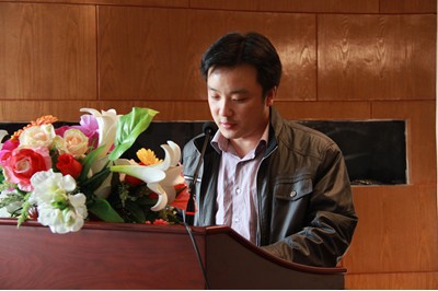 我院隆重召開2011屆畢業(yè)生就業(yè)工作總結表彰暨2012屆畢業(yè)生就業(yè)目標責任書簽約大會