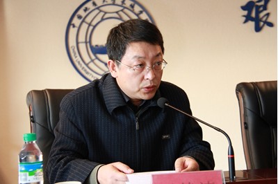 我院隆重召開2011屆畢業(yè)生就業(yè)工作總結表彰暨2012屆畢業(yè)生就業(yè)目標責任書簽約大會