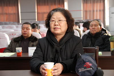 學(xué)院召開2011年度二級(jí)單位評(píng)比、中層干部考核述職會(huì)