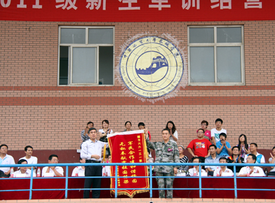 2011級新生軍訓結營式暨開學典禮隆重舉行