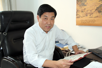 保衛(wèi)處處長王剛同志被評為“2010年度學校安全穩(wěn)定工作先進個人”