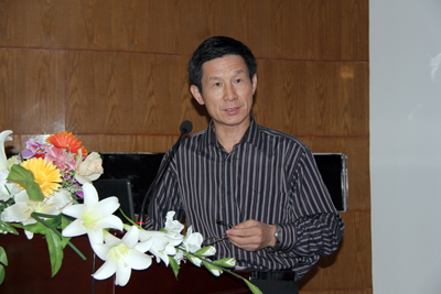 學(xué)院召開2011年暑期實(shí)習(xí)實(shí)踐總結(jié)交流暨表彰大會
