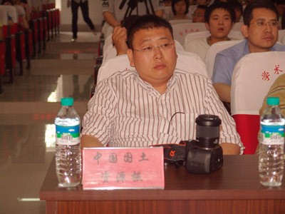 積極探索應用型人才培養(yǎng)模式  全力搭建就業(yè)實習平臺——我院召開第一屆校企共建大學生就業(yè)實習基地洽談簽約會