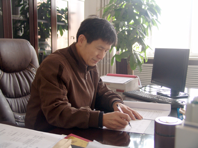 我院高校思政工作創(chuàng)新案例項目在省獲獎并受表彰