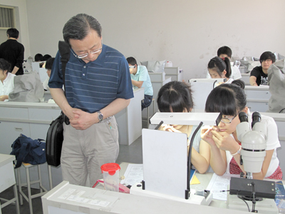 河北省學位辦專家組來我院進行獨立學院學位授予工作調研