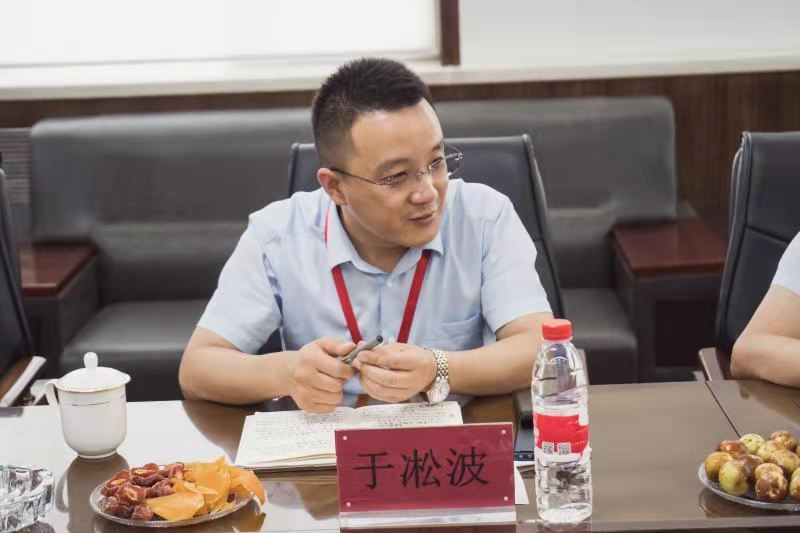 恩師傾情播散愛  同心共筑中國夢我校熱烈慶祝第37個教師節(jié)