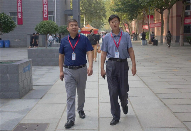 揚(yáng)帆起航保理夢(mèng) 求學(xué)篤行學(xué)子新我校喜迎2021級(jí)新生