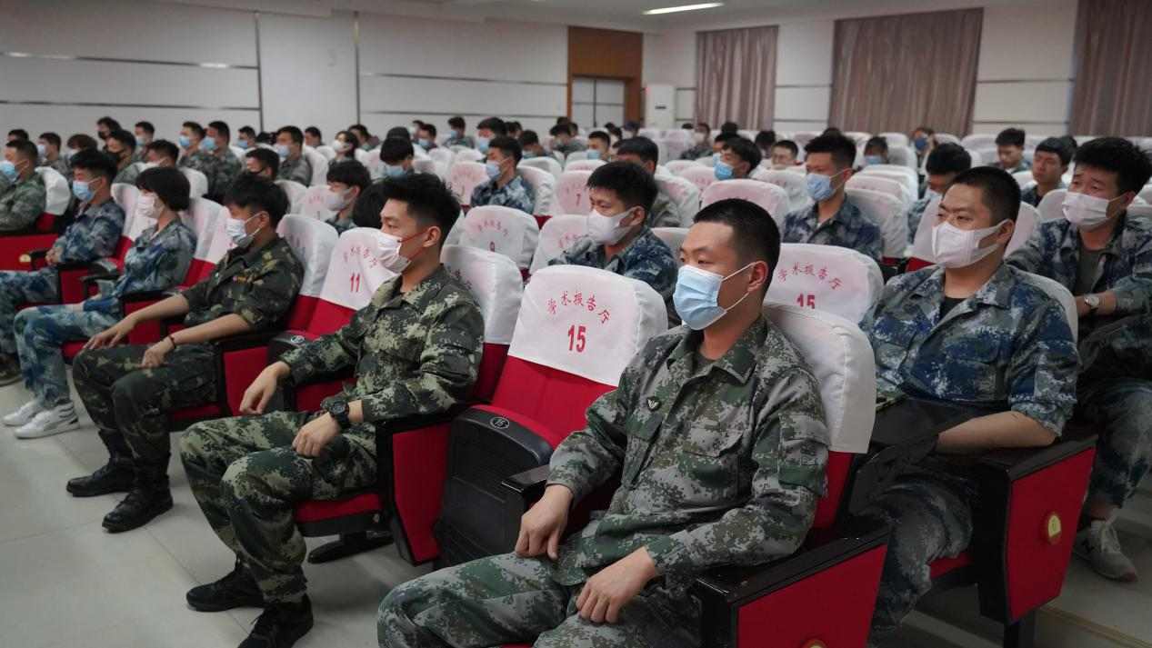 憶軍旅青春 走規(guī)劃人生——賀陽集團退役軍人大學(xué)生人生規(guī)劃專題講座