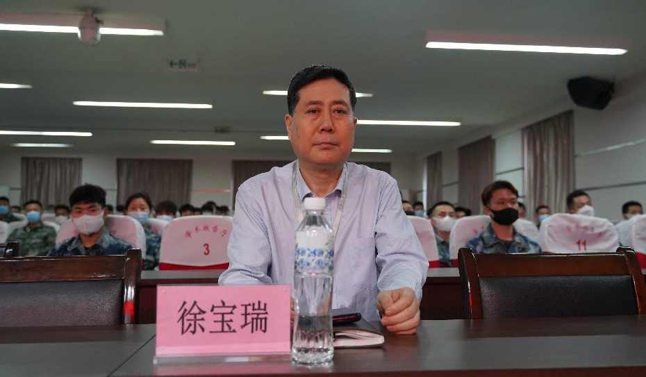 憶軍旅青春 走規(guī)劃人生——賀陽集團退役軍人大學(xué)生人生規(guī)劃專題講座