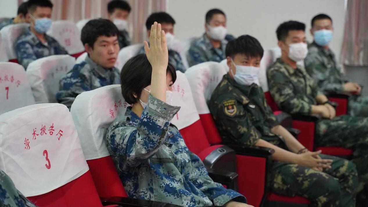 憶軍旅青春 走規(guī)劃人生——賀陽集團退役軍人大學(xué)生人生規(guī)劃專題講座