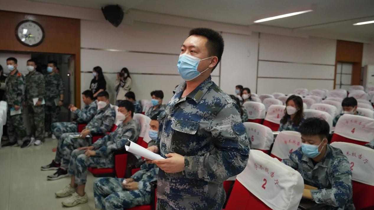 憶軍旅青春 走規(guī)劃人生——賀陽集團退役軍人大學(xué)生人生規(guī)劃專題講座