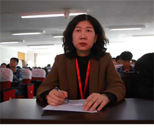 聚焦兩會精神，提升奮進力量       ——馬克思主義學院組織2023年全國兩會精神系列宣講會（二）