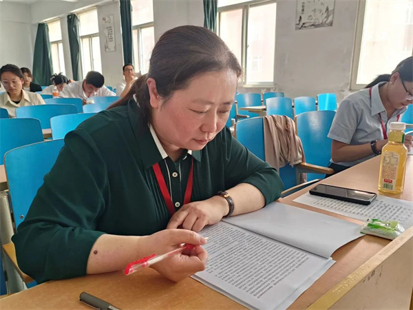 百倍其功，終必有成——2023屆國際經(jīng)濟與貿(mào)易雙學位畢業(yè)論文答辯順利開展