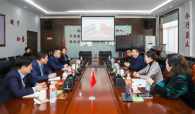 校際交流 共促發(fā)展—泰國格樂大學(xué)一行到保定理工學(xué)院訪問交流