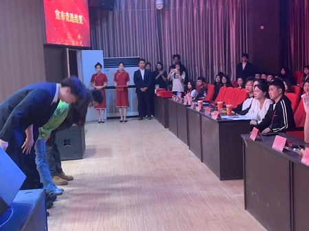 “不忘初心，砥礪前行”——保定理工學(xué)院藝術(shù)學(xué)院“第二屆團總支學(xué)生會”換屆選舉大會暨表彰大會