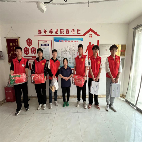 春日暖陽(yáng)，溫情相伴|我院青年志愿服務(wù)隊(duì)開展關(guān)愛老人志愿活動(dòng)