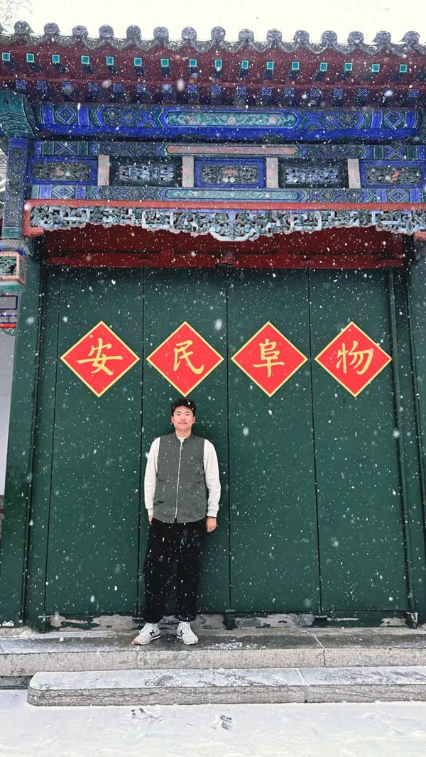 培樹經(jīng)典|管理學(xué)院|先進(jìn)引領(lǐng)方向，榜樣凝聚力量（五）