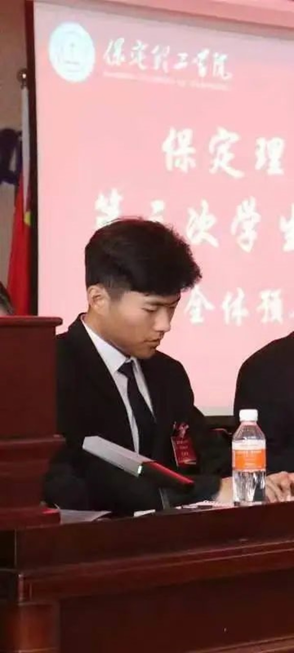 培樹經(jīng)典|管理學(xué)院|先進(jìn)引領(lǐng)方向，榜樣凝聚力量（五）