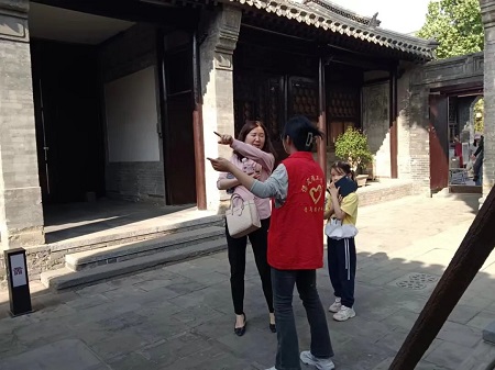 “志愿新時(shí)代，志愿服務(wù)行”——保定理工學(xué)院藝術(shù)學(xué)院與淮軍公所博物館五一勞動(dòng)節(jié)志愿服務(wù)活動(dòng)