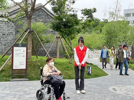 “志愿新時(shí)代，志愿服務(wù)行”——保定理工學(xué)院藝術(shù)學(xué)院與淮軍公所博物館五一勞動(dòng)節(jié)志愿服務(wù)活動(dòng)