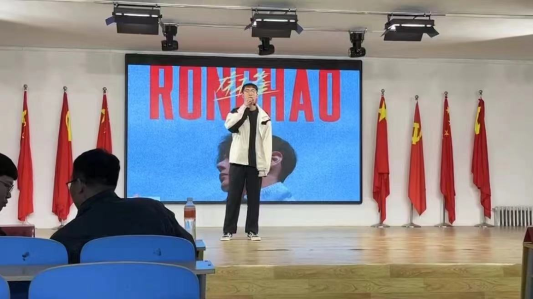 青春校園|大學生藝術(shù)團—“少年心懷烏托邦,心向朝陽肆生長”文藝展演