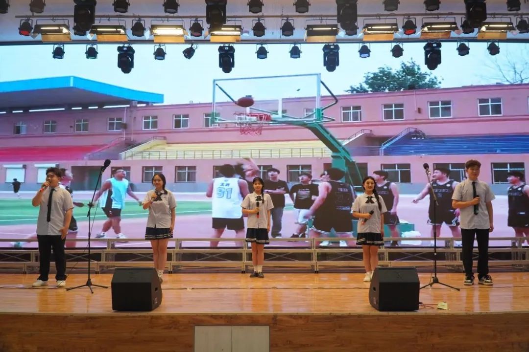 青春校園|“赤子奏響凌云志，后浪奔涌繪新篇”大型合唱會圓滿結(jié)束！