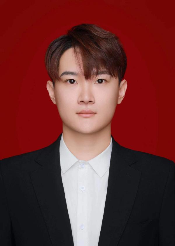 青春榜樣，朋輩領(lǐng)航｜2024屆省級優(yōu)秀畢業(yè)生風(fēng)采劉玉彬（十六）