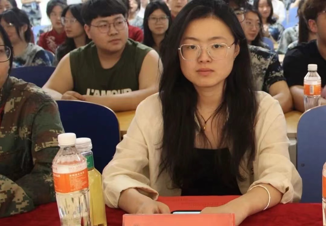 保理會計學(xué)院聚青春之火，譜會院華章
