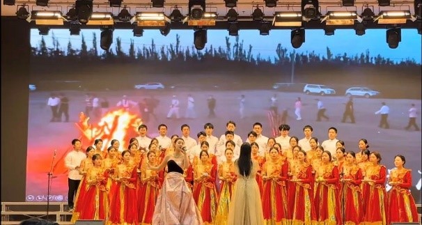 “青春放歌新時(shí)代，攜手起航新征程”合唱活動(dòng)圓滿結(jié)束