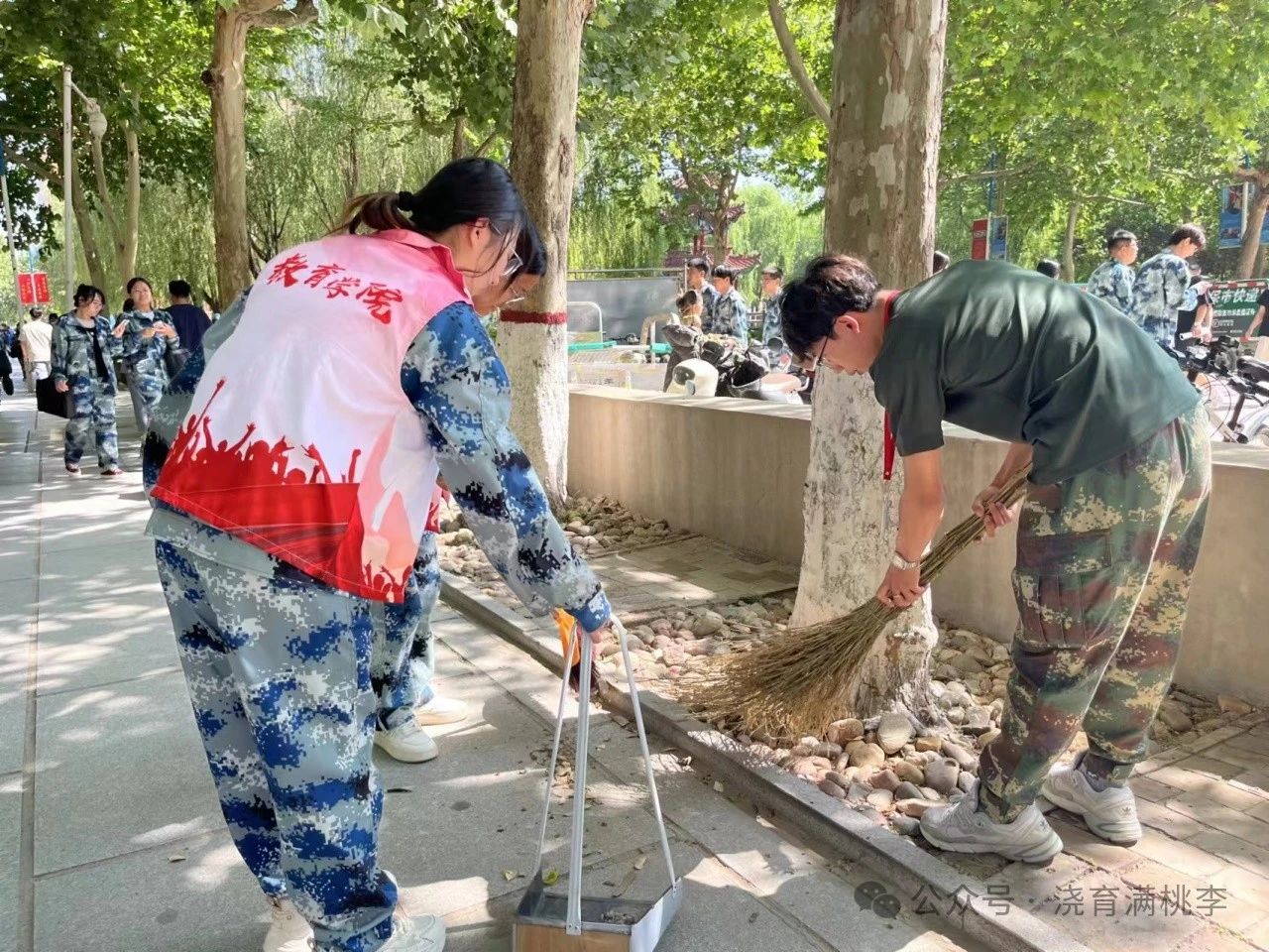 勞動踐于行，美德鑄于心