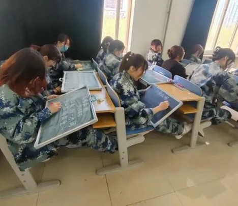 夯實基礎(chǔ)“妙”筆生花