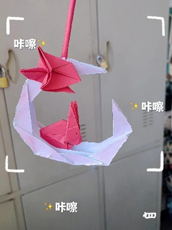 弘揚傳統(tǒng)文化 傳承愛國情懷——教育學院開展創(chuàng)意燈籠制作活動