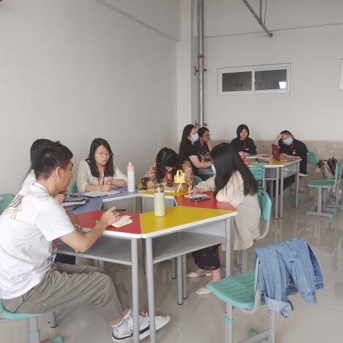精益求精 臻于至善 教育學(xué)院論文指導(dǎo)工作改進總結(jié)