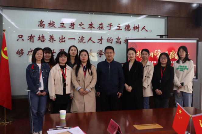 “攜手同行，共贏未來(lái)”——保定理工學(xué)院與河北大學(xué)教師招聘交流會(huì)