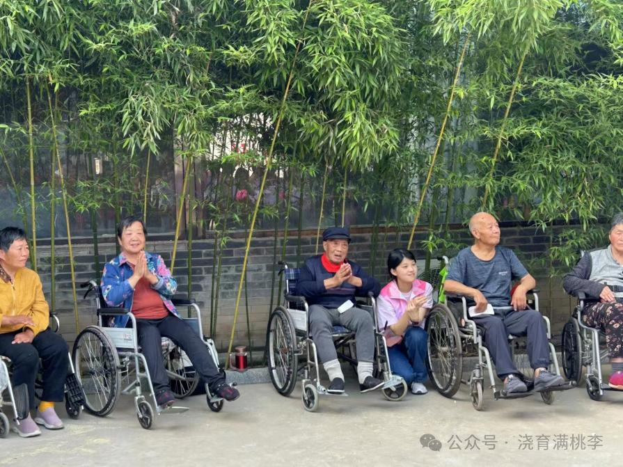 教育學(xué)院成功與善孝居養(yǎng)老院完成孝老敬親實(shí)踐教育基地揭牌！