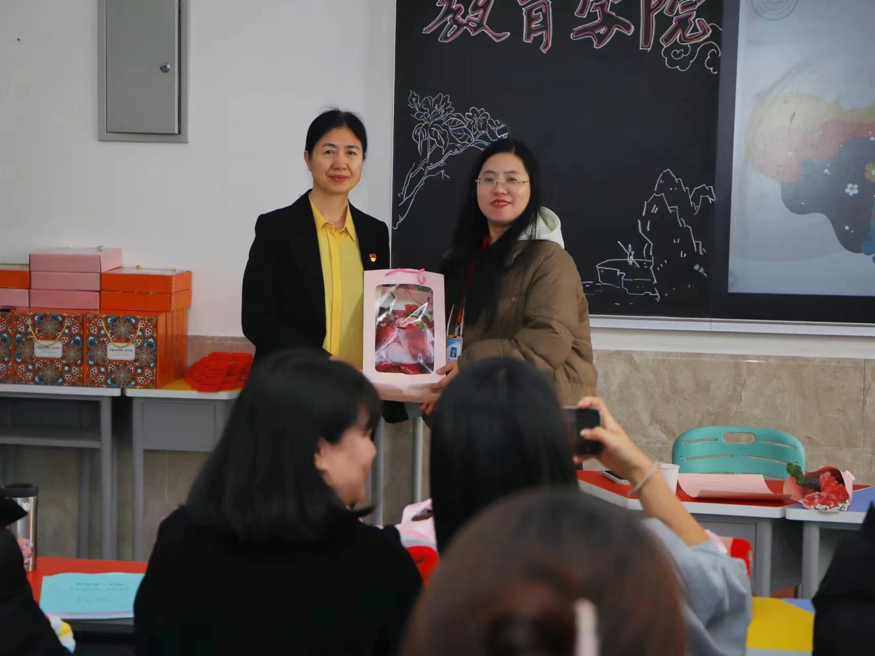 綻放芳華，遇見女神——“3·8女神節(jié)”主題活動