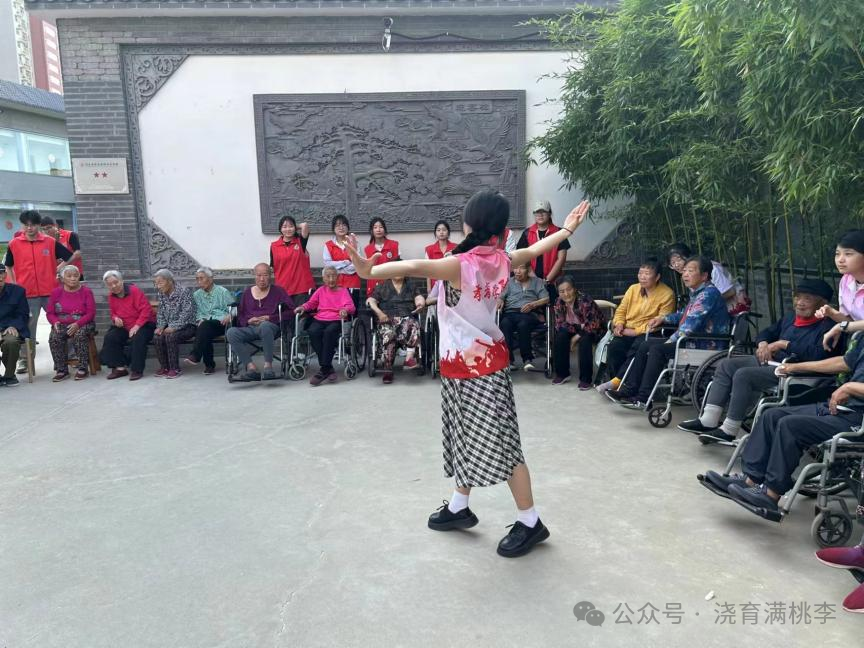 教育學(xué)院成功與善孝居養(yǎng)老院完成孝老敬親實(shí)踐教育基地揭牌！