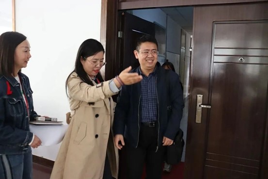 “攜手同行，共贏未來(lái)”——保定理工學(xué)院與河北大學(xué)教師招聘交流會(huì)