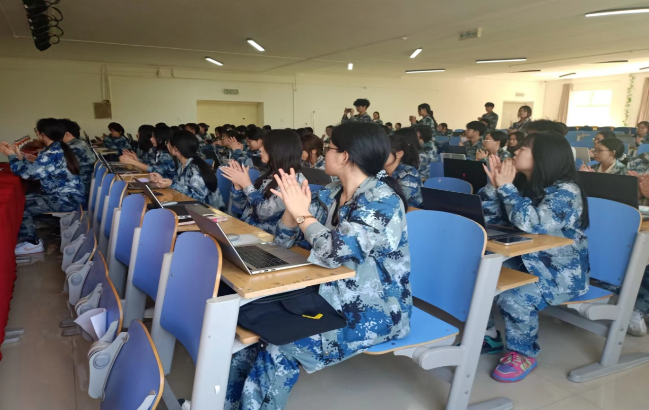 “指尖飛揚(yáng)，運(yùn)指如飛”打字測(cè)速技能大賽