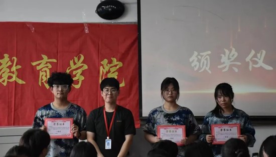 “夏隨風(fēng)而至，憶攜馨香而來”古風(fēng)手工創(chuàng)作大賽圓滿結(jié)束