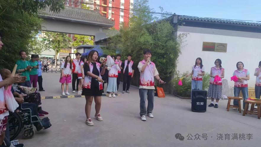 教育學(xué)院成功與善孝居養(yǎng)老院完成孝老敬親實(shí)踐教育基地揭牌！