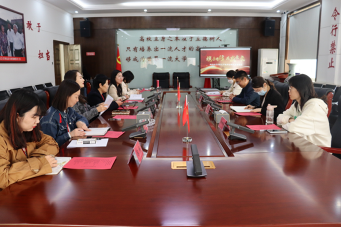“攜手同行，共贏未來(lái)”——保定理工學(xué)院與河北大學(xué)教師招聘交流會(huì)