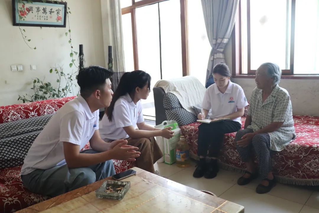 社會(huì)實(shí)踐(十二)|追溯紅色記憶,筑牢信仰根基——保定理工學(xué)院會(huì)計(jì)學(xué)院“三下鄉(xiāng)”社會(huì)實(shí)踐