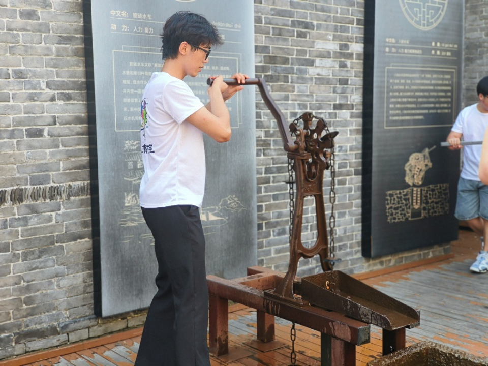 社會實踐(六)|探尋紅色記憶,傳承革命精神——保定理工學(xué)院教育學(xué)院暑期“三下鄉(xiāng)”社會實踐活動