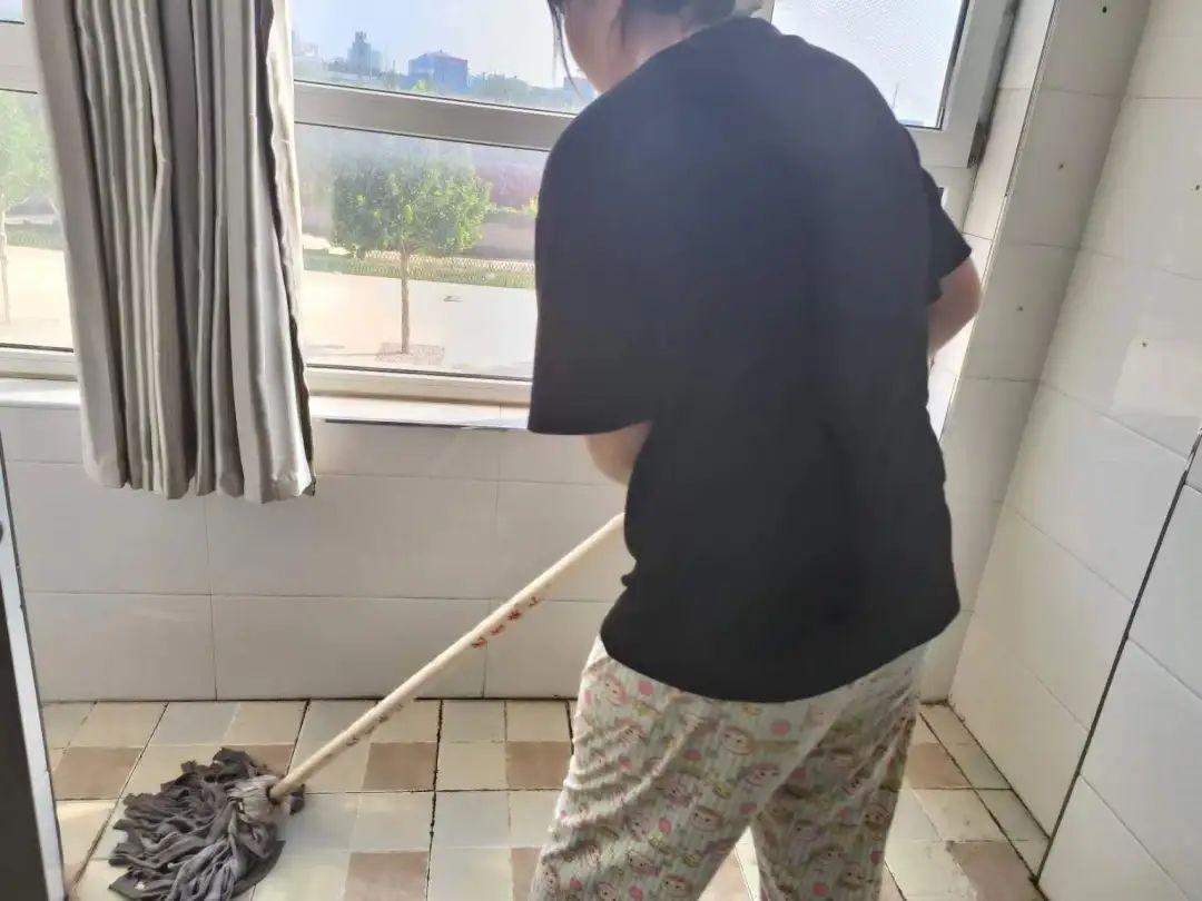 保定理工學(xué)院||以愛(ài)迎新，服務(wù)引領(lǐng)美好大學(xué)路