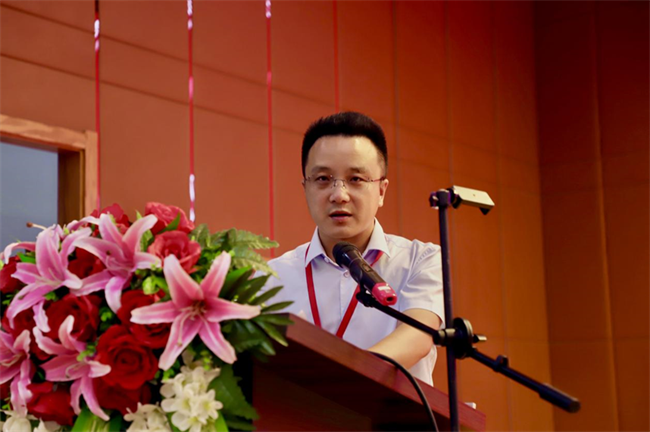 凝“新”鑄魂固根本  奮楫揚(yáng)帆正當(dāng)時——保定理工學(xué)院舉辦2024年新入職教師培訓(xùn)總結(jié)暨合格評估推進(jìn)會