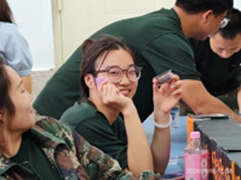 月滿中秋,師恩難忘|信工學院開展“感師恩，迎中秋”主題活動