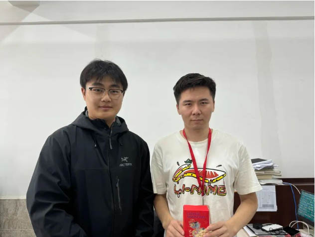 情意滿中秋，月餅送祝福|信工學(xué)院為教職工發(fā)放中秋月餅