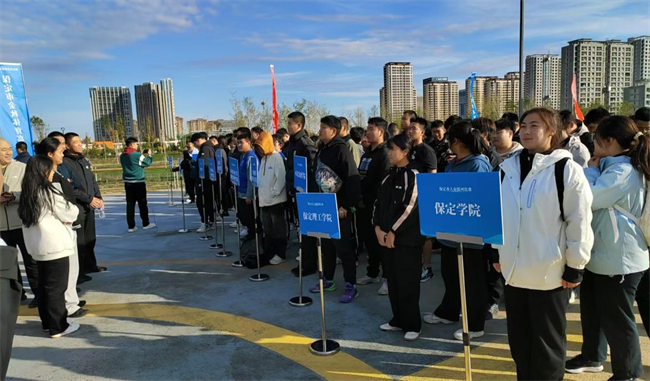 體育讓城市更美好，拼搏中學(xué)子逞英豪      ——我校代表隊喜獲2024保定市大眾拔河比賽（高校組）優(yōu)秀組織獎